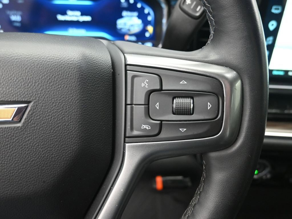 Used 2024 Chevrolet Silverado 1500 LT image 7
