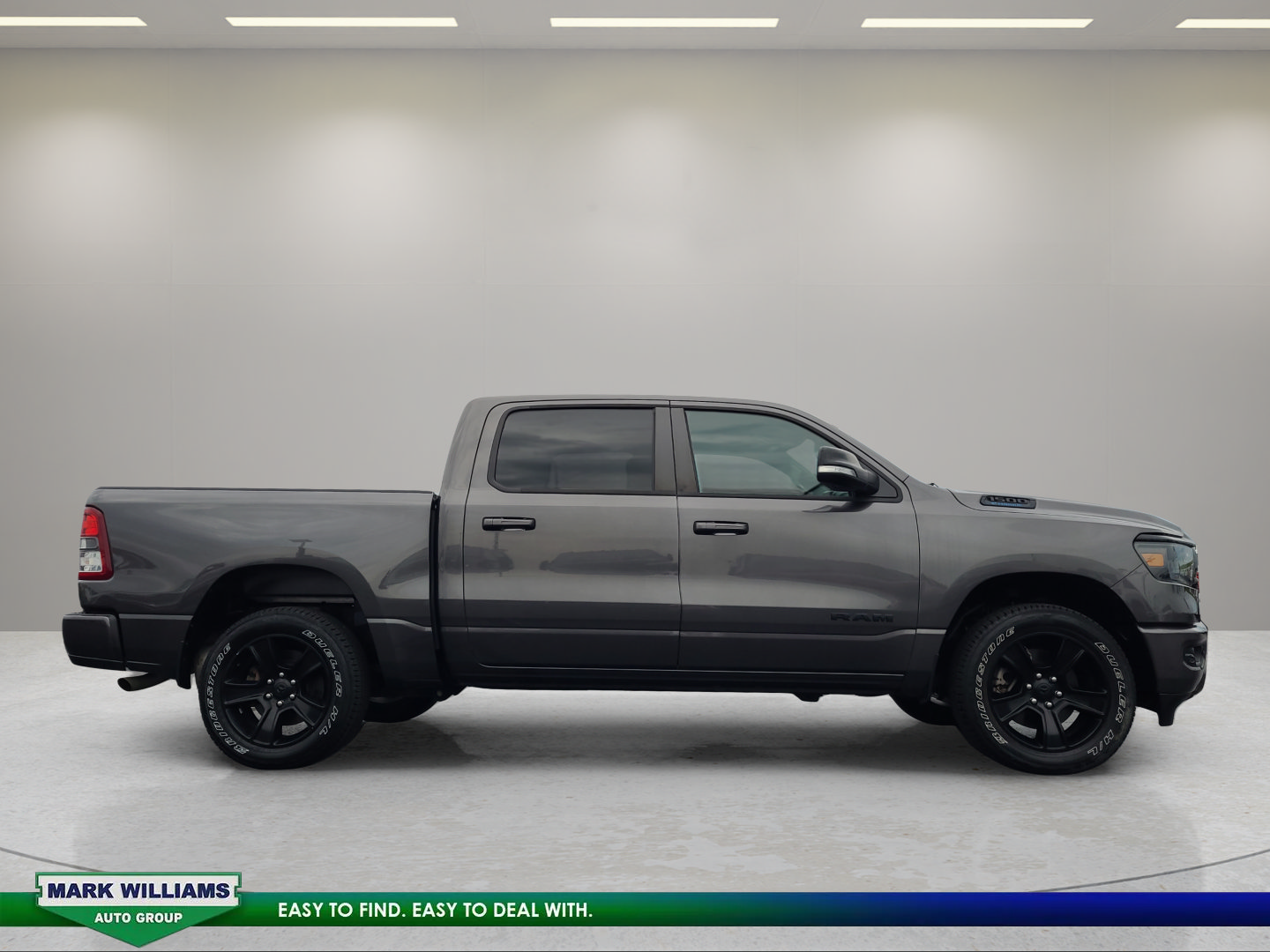 Used 2022 RAM 1500 Big Horn AWD/4WD image 2