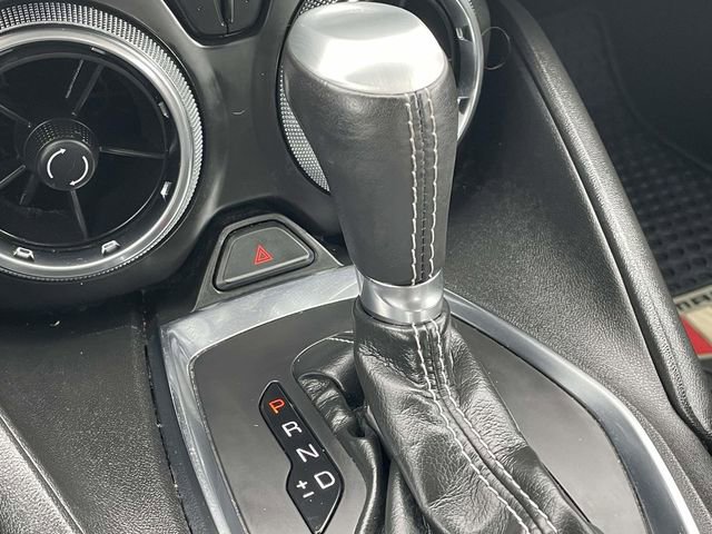 Used 2021 Chevrolet Camaro LT image 28