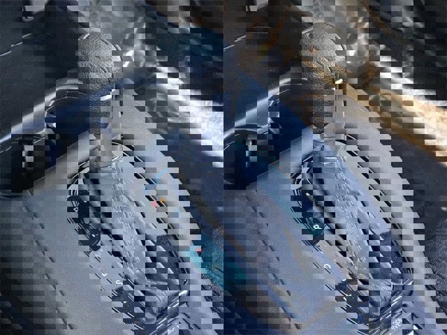 Used 2023 Honda HR-V LX image 17