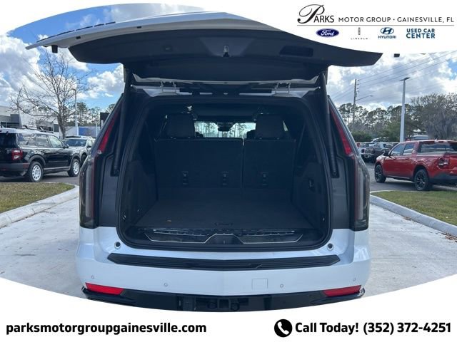 Used 2021 Cadillac Escalade ESV Sport Platinum image 15