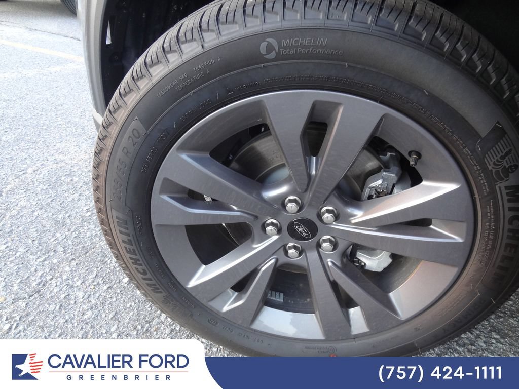 Certified 2026 Ford Explorer Active w/ Active Comfort Package AWD/4WD image 43