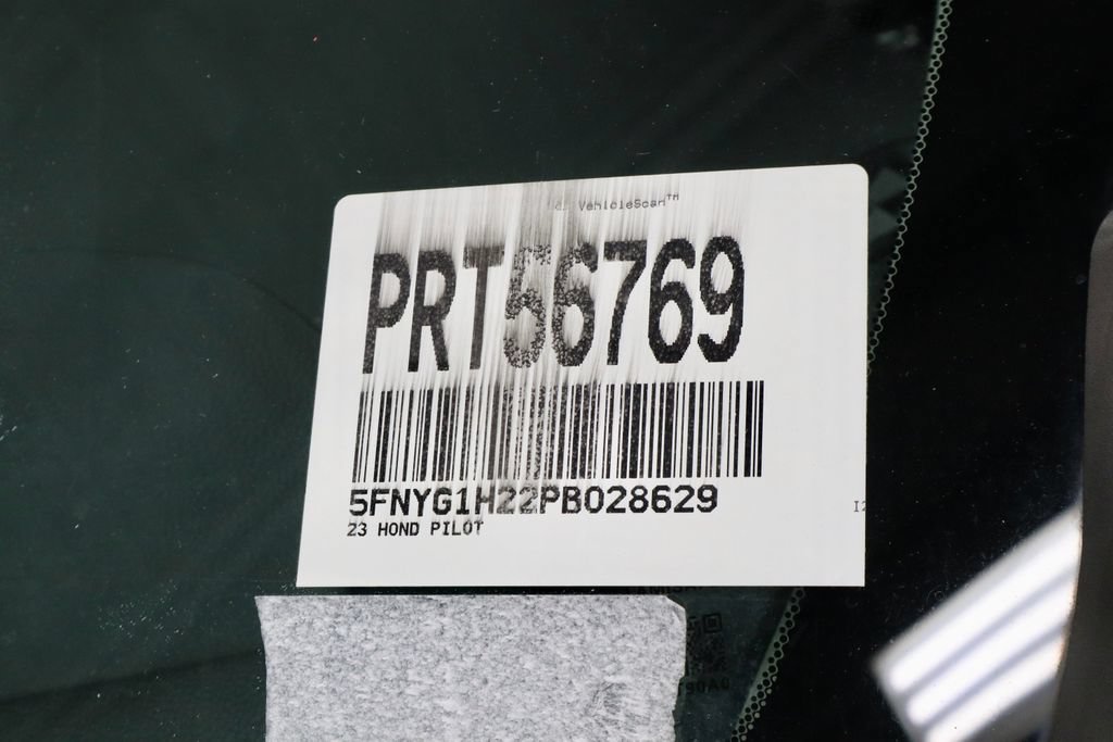 Used 2023 Honda Pilot LX image 32