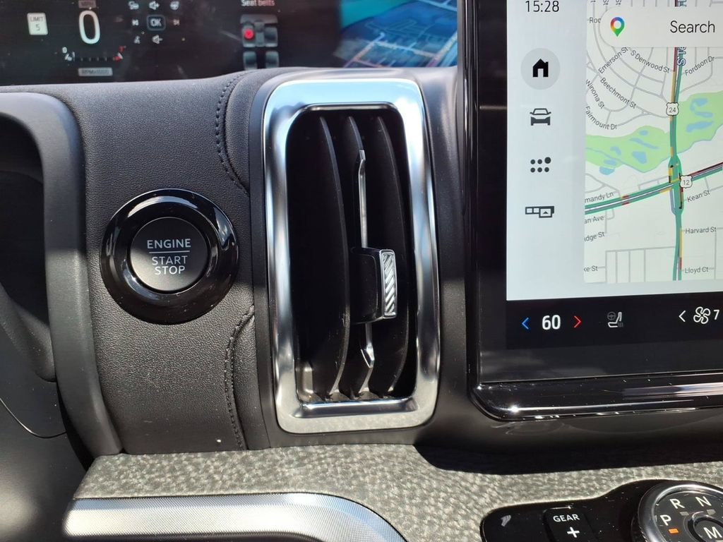 Certified 2025 Ford Expedition Tremor AWD/4WD image 28
