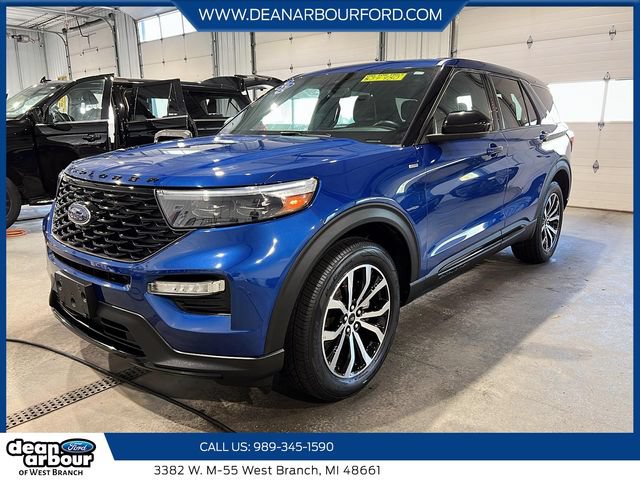 Certified 2022 Ford Explorer ST-Line AWD/4WD image 1