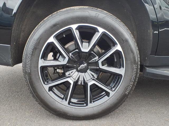 Used 2025 Chevrolet Tahoe RST w/ Comfort Package image 27