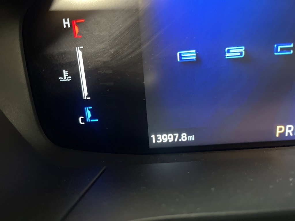 Certified 2025 Ford Escape ST-Line image 2