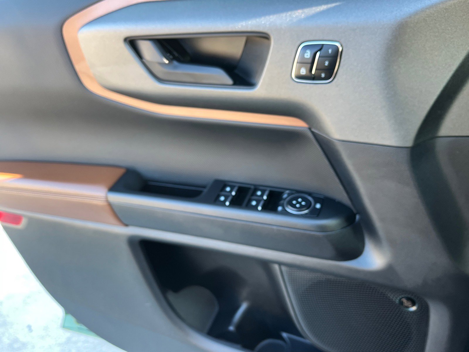 Certified 2025 Ford Bronco Sport Outer Banks w/ Outer Banks Tech Package+ image 17