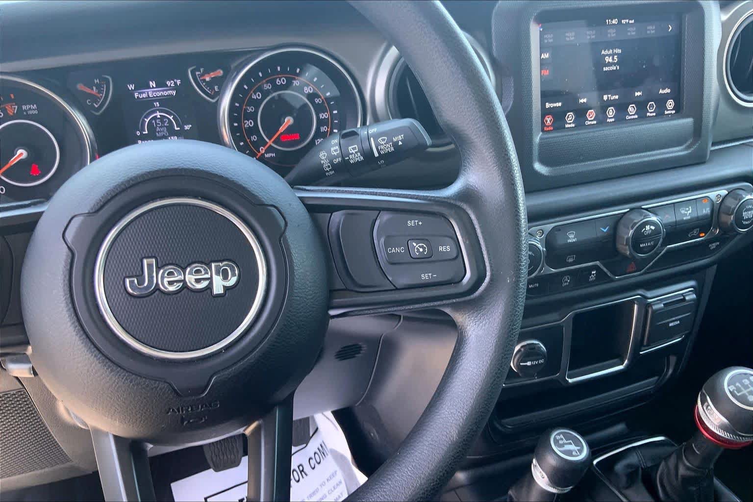 Used 2022 Jeep Wrangler Sport AWD/4WD image 24
