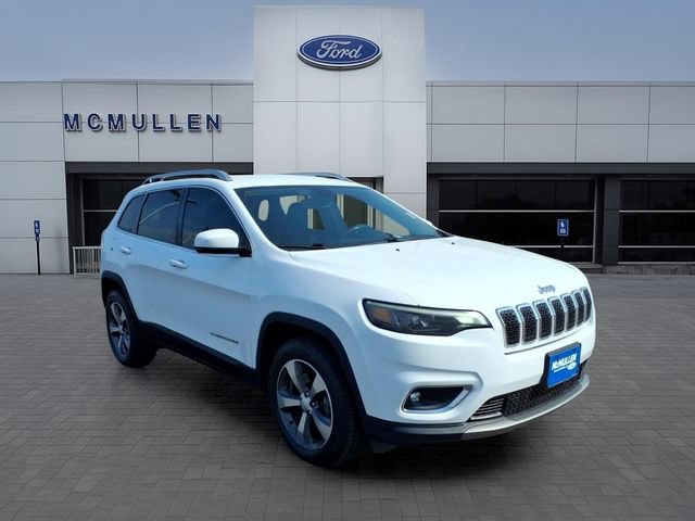 Used 2019 Jeep Cherokee Limited AWD/4WD image 3