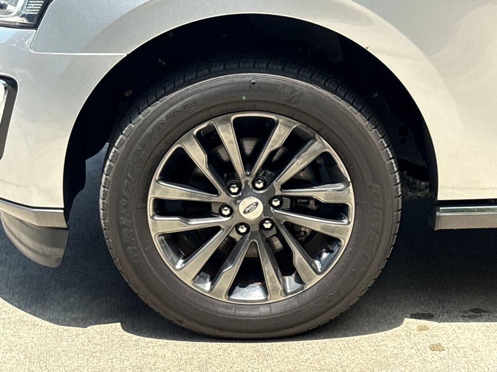 Certified 2021 Ford Expedition Limited RWD image 12