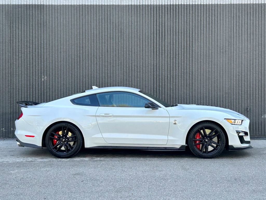Certified 2021 Ford Mustang Shelby GT500 w/ Technology Package image 7