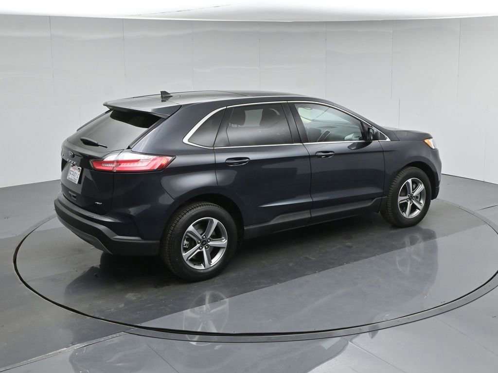 Certified 2023 Ford Edge SEL w/ Convenience Package AWD/4WD image 13