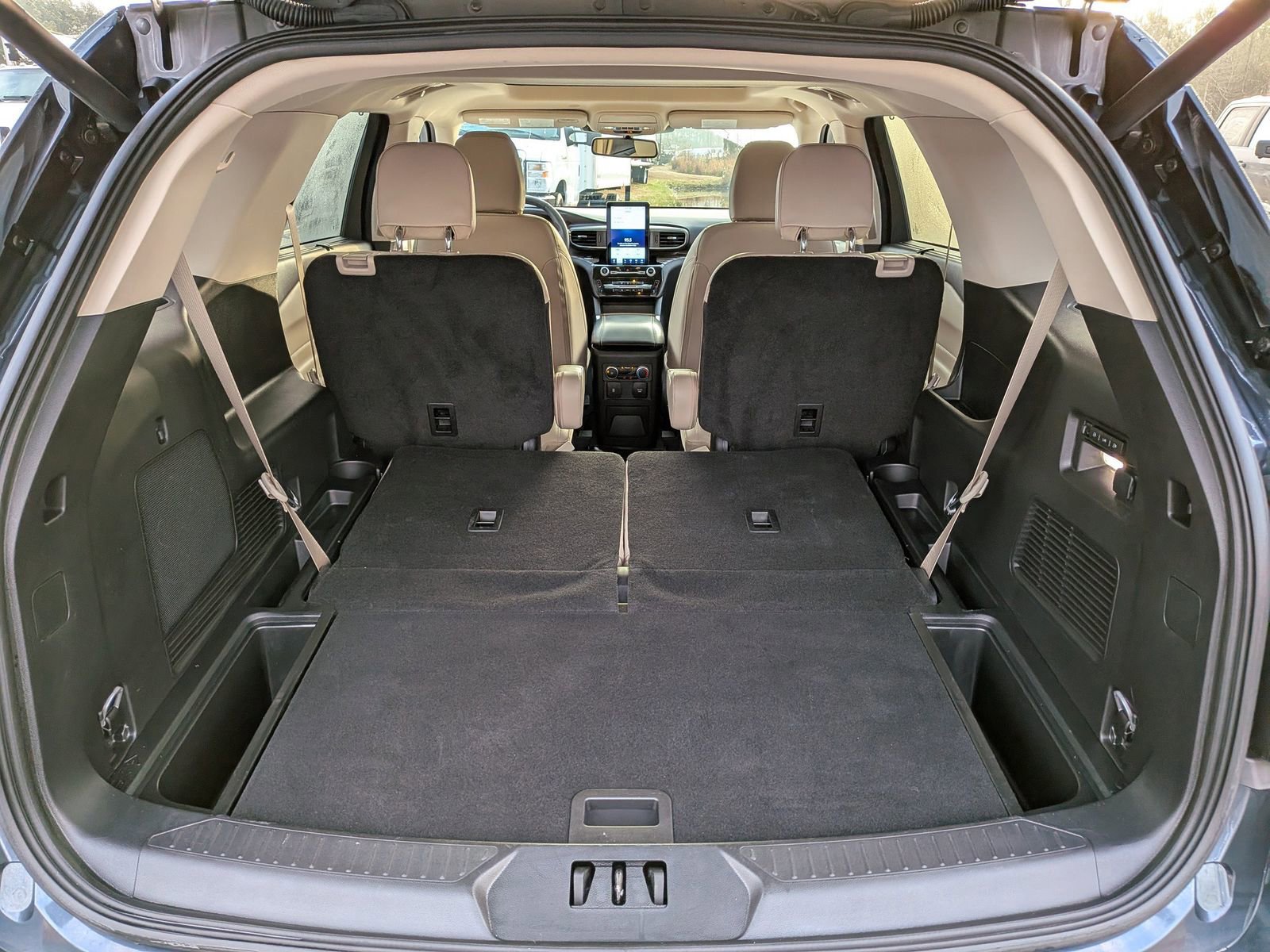 Certified 2023 Ford Explorer Limited w/ Limited Technology Package image 14