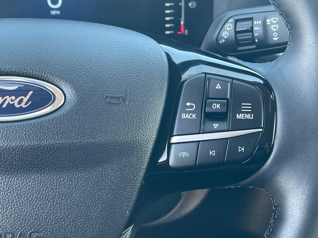 Certified 2023 Ford Escape Active AWD/4WD image 17