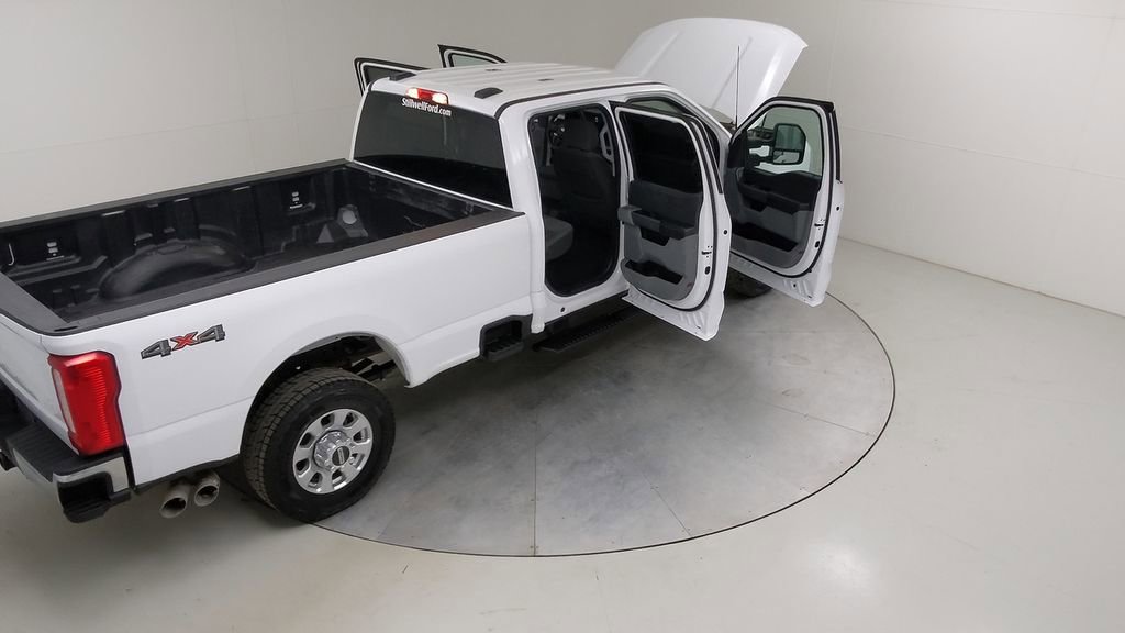 Certified 2024 Ford F350 XLT AWD/4WD image 47