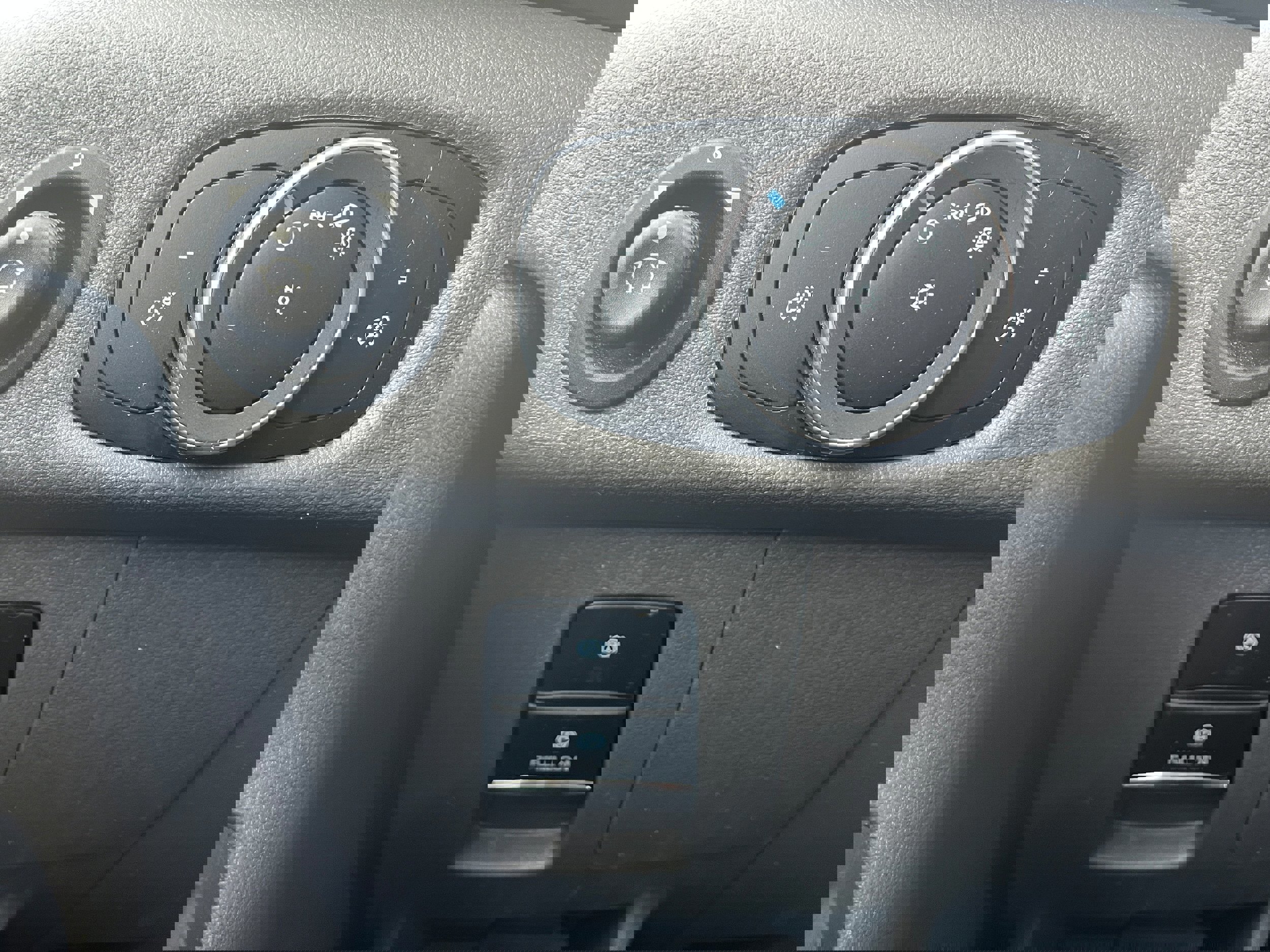 Certified 2023 Ford Transit 350 148 High Roof w/ Load Area Protection Package image 23