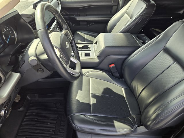 Certified 2022 Ford Expedition XLT image 10