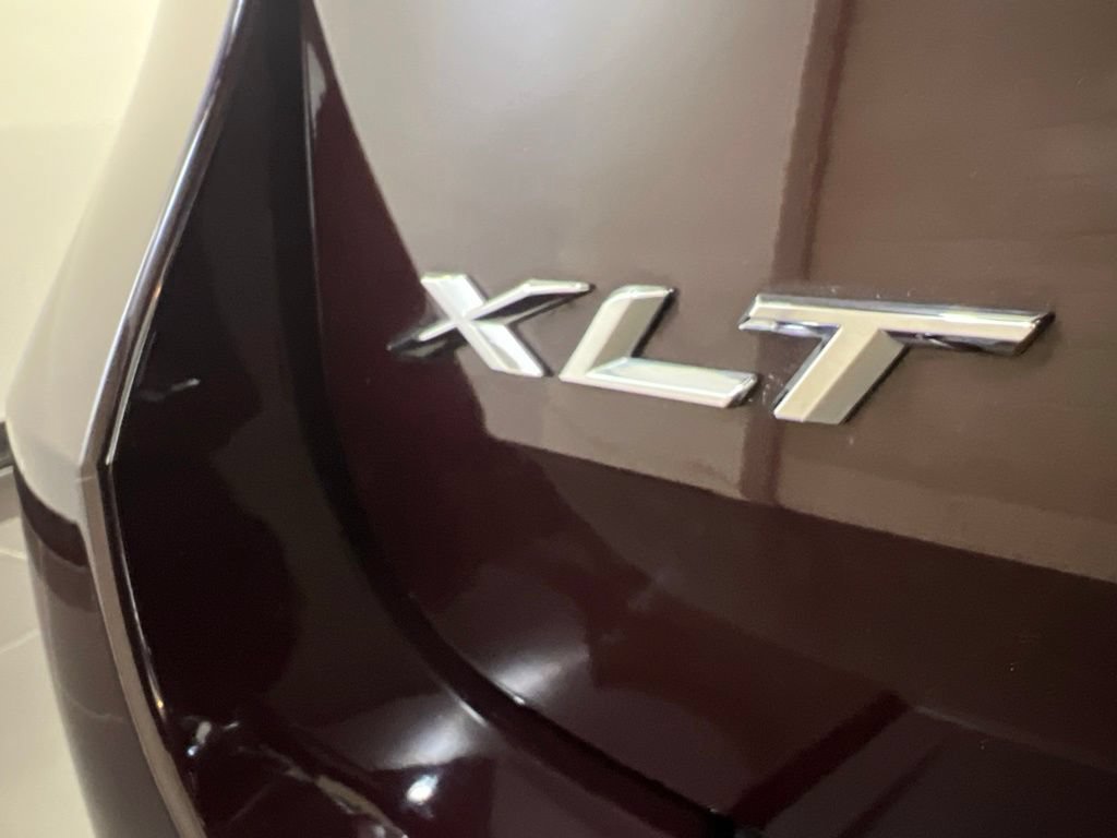 Certified 2023 Ford Explorer XLT AWD/4WD image 32