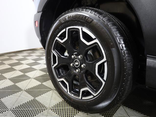 Certified 2025 Ford Bronco Sport Outer Banks w/ Outer Banks Tech Package+ AWD/4WD image 37