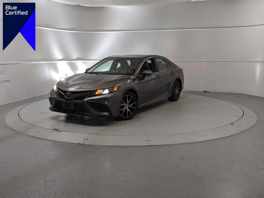 Used 2022 Toyota Camry SE