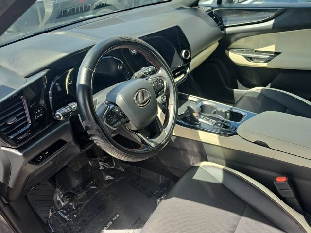 Used 2024 Lexus NX 250 FWD w/ Towing Package (2000 Lbs) image 15