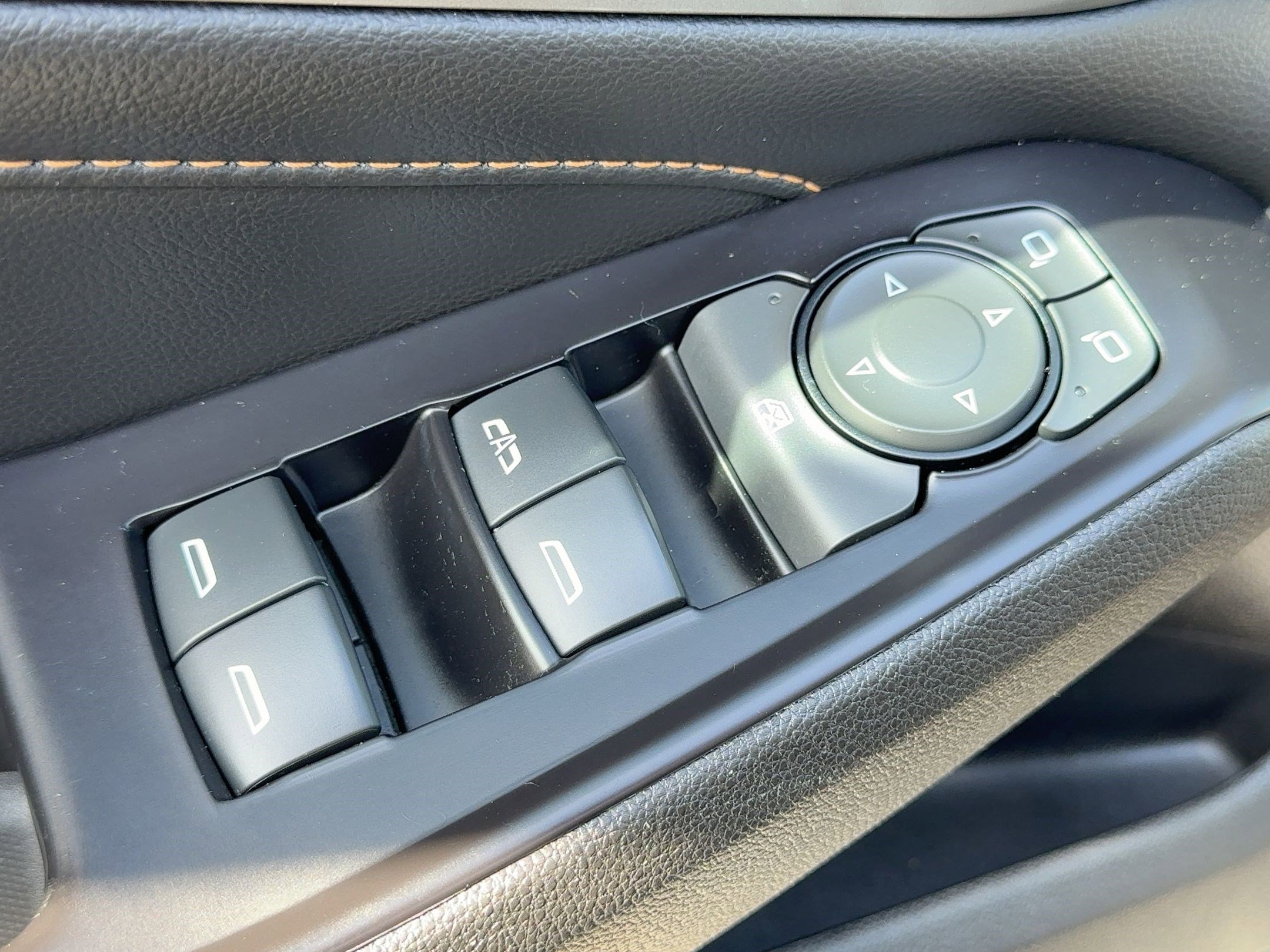 Used 2018 Chevrolet Traverse LT image 20