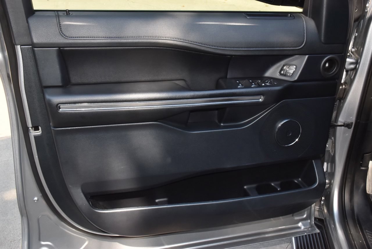 Certified 2021 Ford Expedition XLT RWD image 35