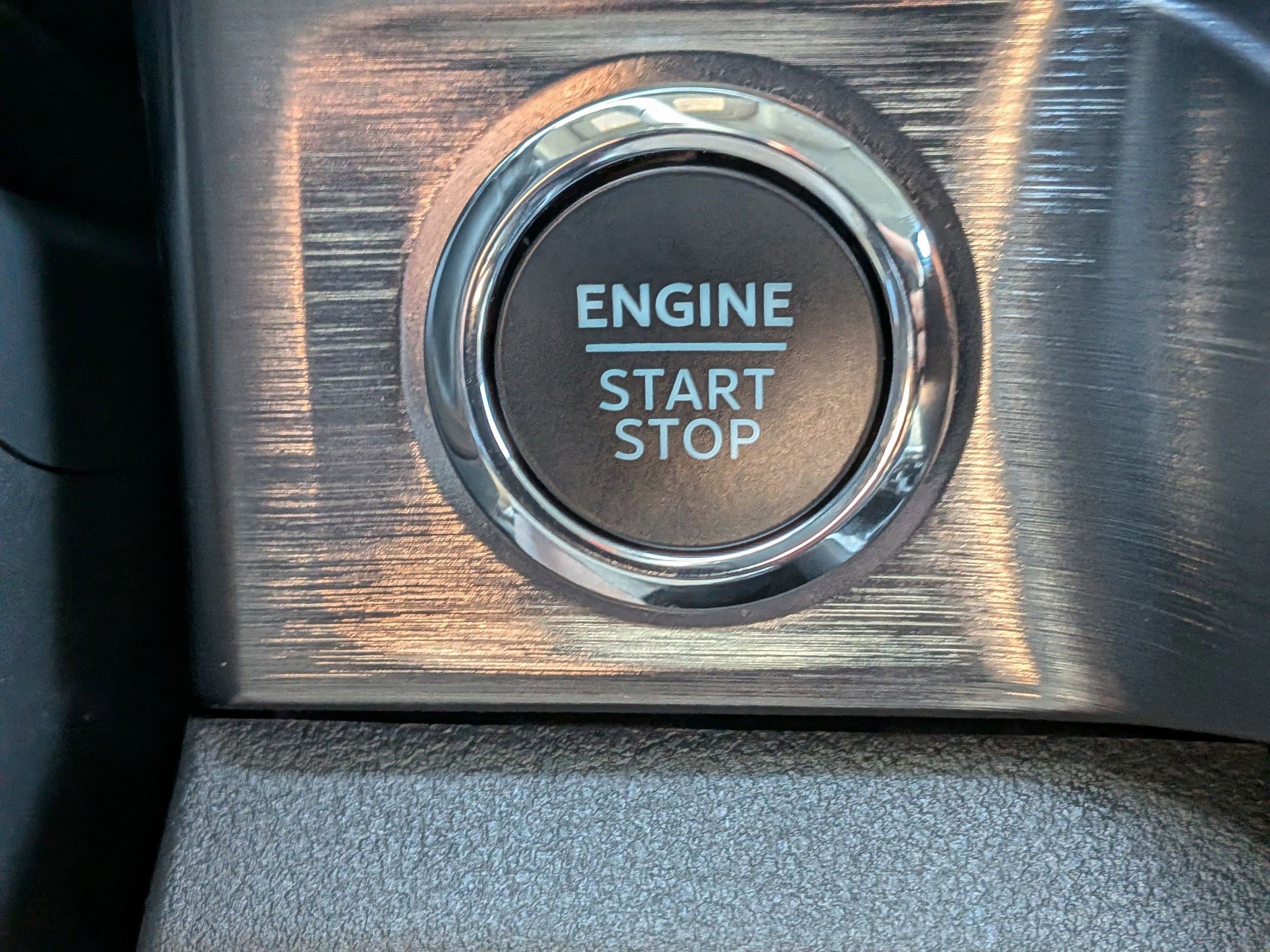 Certified 2025 Ford F250 Lariat AWD/4WD image 26