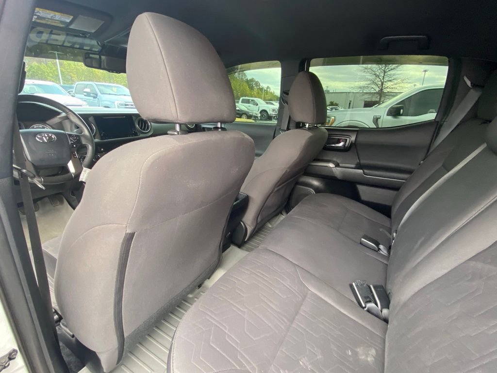 Used 2019 Toyota Tacoma TRD Sport image 21