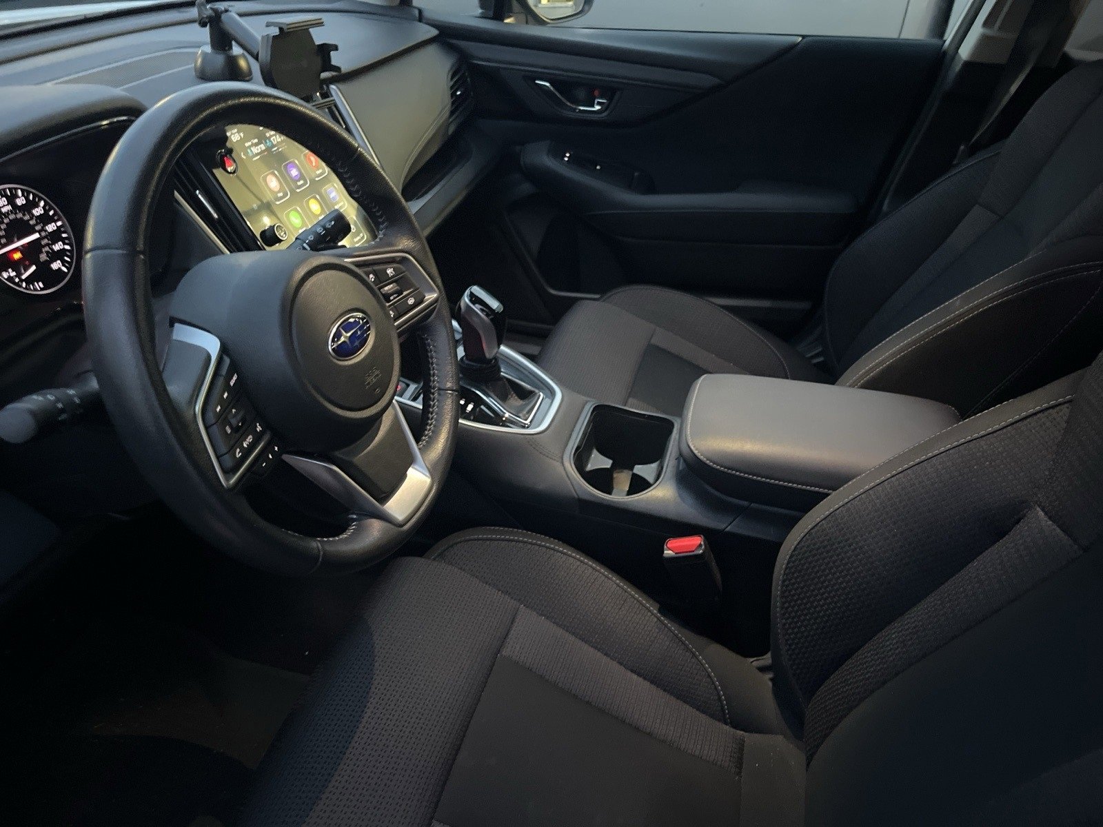 Used 2024 Subaru Outback Premium image 10