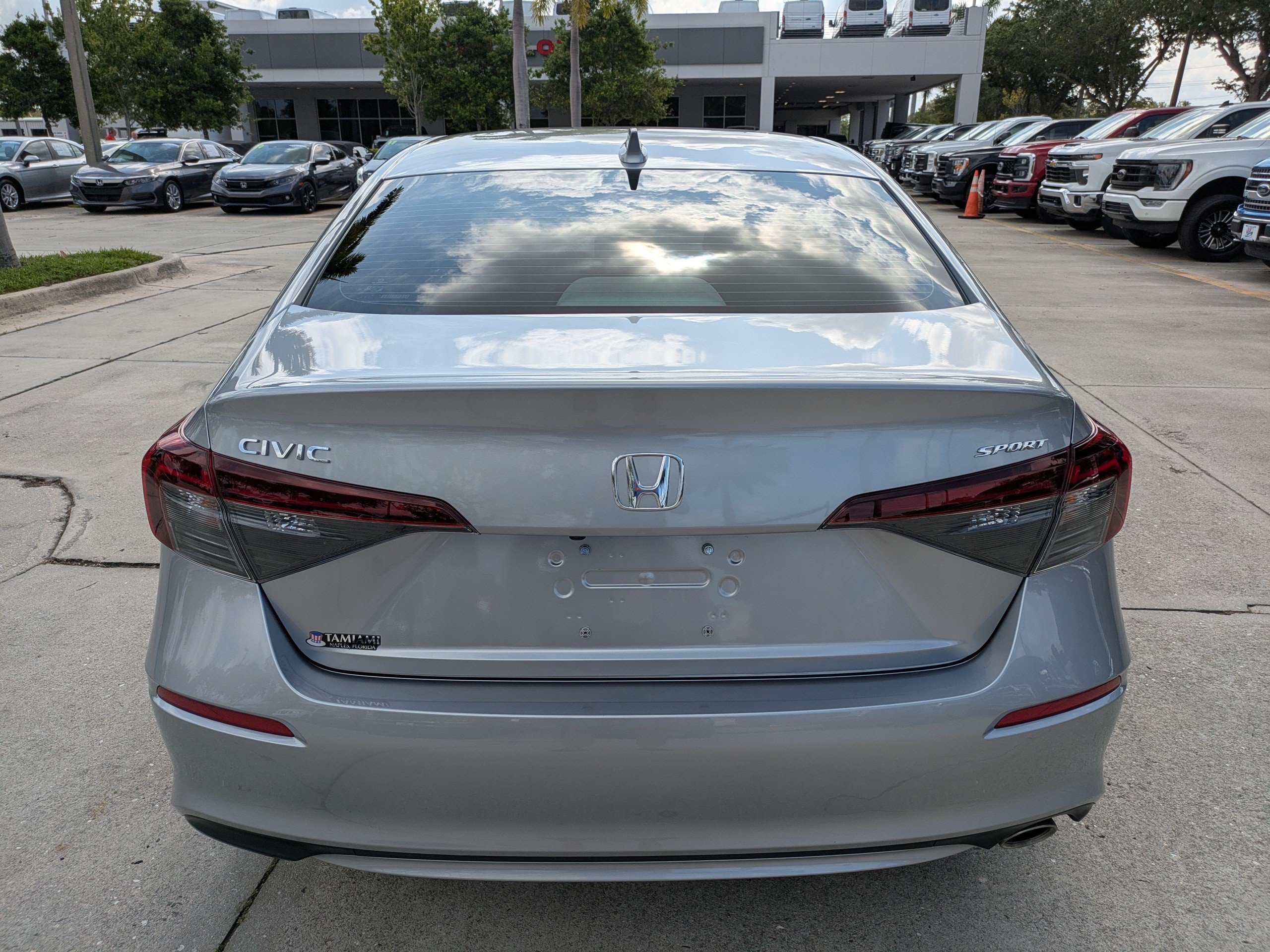 Used 2025 Honda Civic Sport image 5