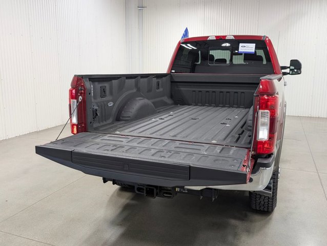 Certified 2019 Ford F350 Lariat w/ Chrome Package AWD/4WD image 24