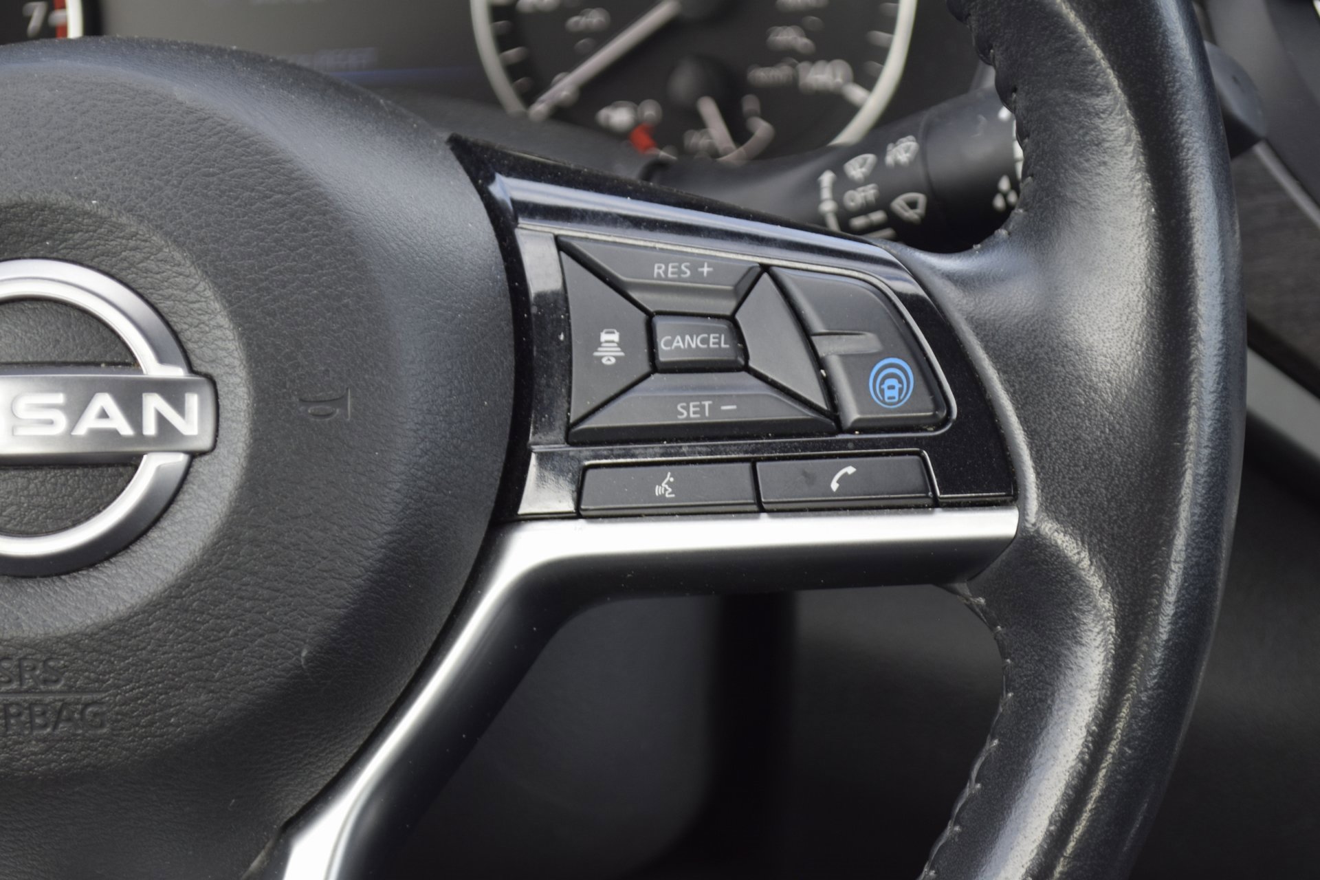 Used 2023 Nissan Altima 2.5 SV w/ SV Premium Package image 14