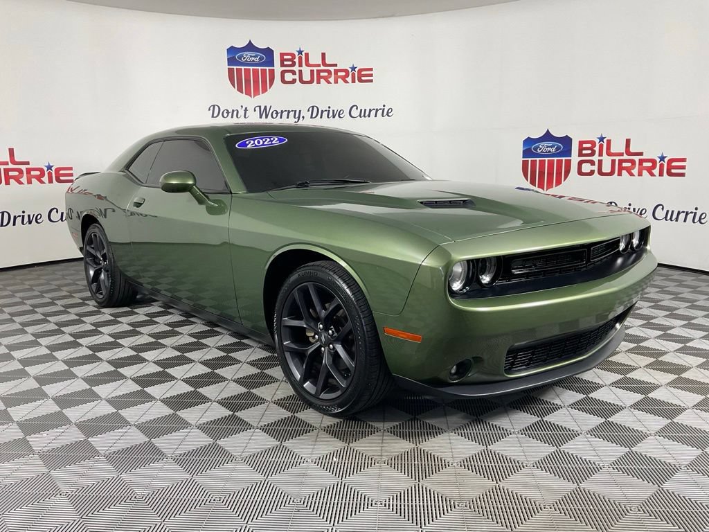 Used 2022 Dodge Challenger SXT w/ Blacktop Package RWD image 1