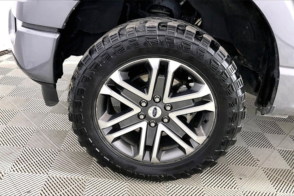 Certified 2021 Ford F150 XL w/ STX Appearance Package image 7