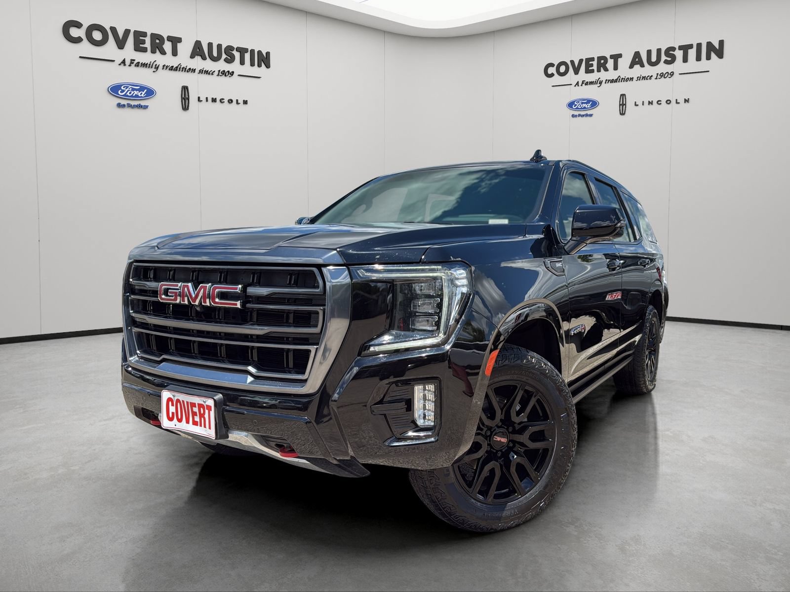Used 2024 GMC Yukon AT4 w/ AT4 Premium Plus Package AWD/4WD image 1