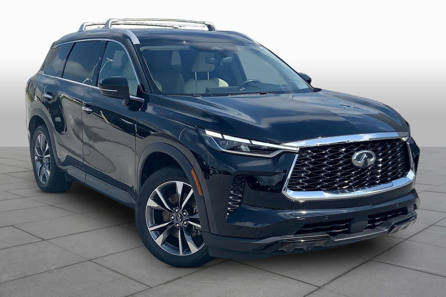 Used 2024 INFINITI QX60 Luxe w/ Vision Package AWD/4WD image 3