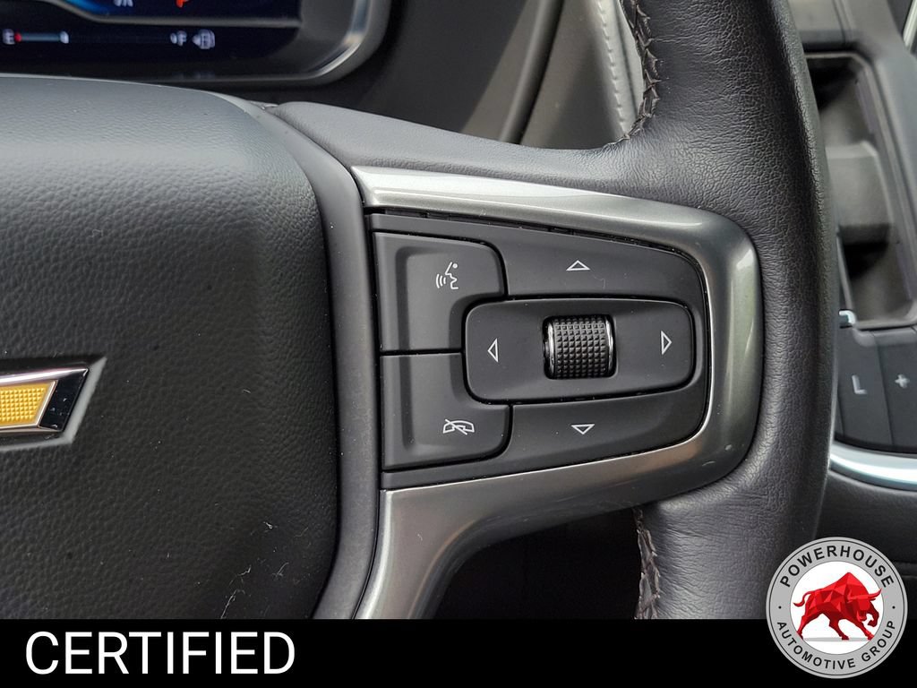Used 2022 Chevrolet Suburban LT w/ Luxury Package RWD image 32