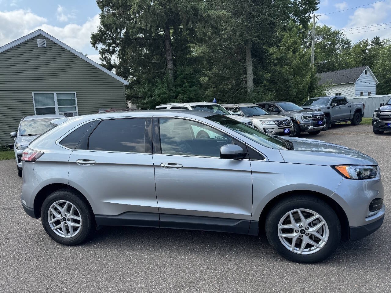 Certified 2023 Ford Edge SEL AWD/4WD image 8