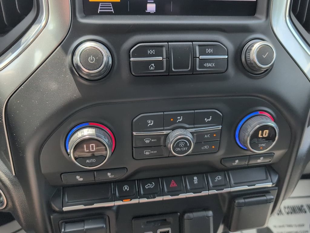 Used 2019 Chevrolet Silverado 1500 LT w/ All-Star Edition image 17