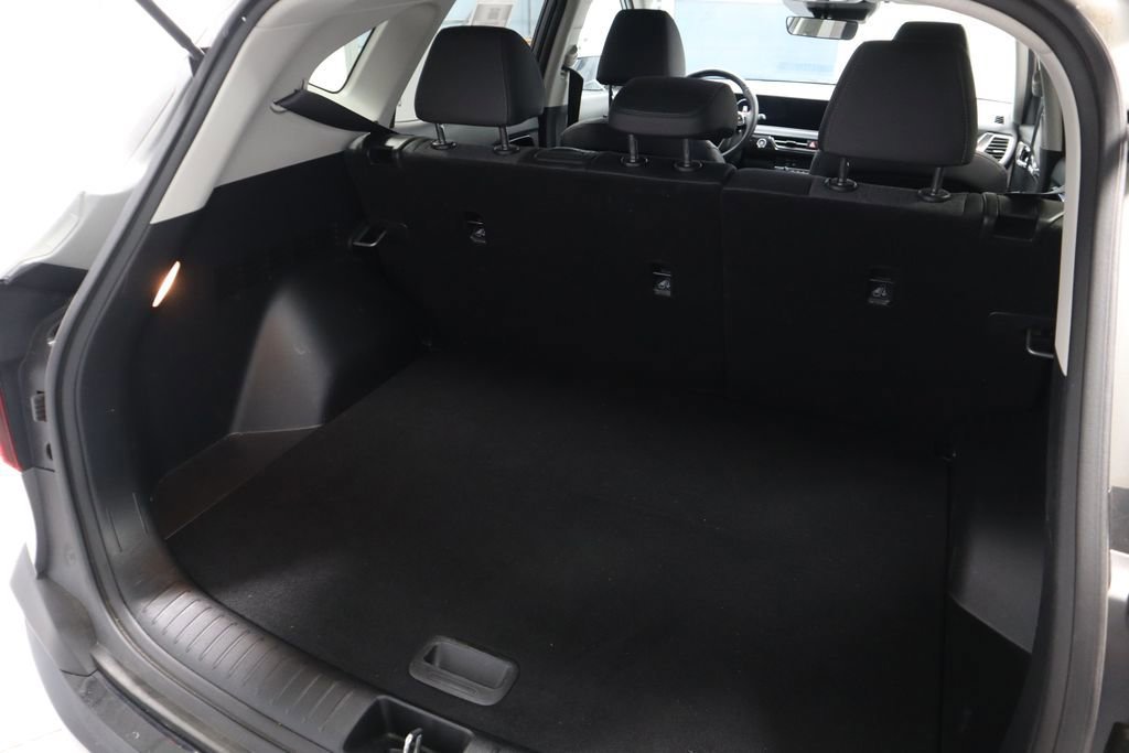 Used 2024 Kia Seltos S image 17