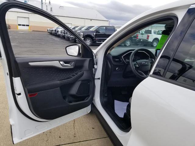 Certified 2020 Ford Escape SE image 10