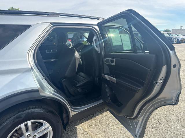 Certified 2023 Ford Explorer XLT w/ Equipment Group 202A AWD/4WD image 14