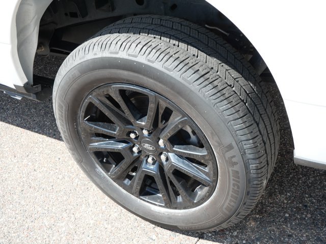 Certified 2024 Ford F150 Platinum w/ FX4 Off-Road Package AWD/4WD image 9