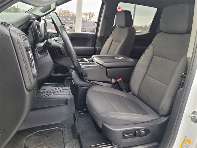 Used 2020 Chevrolet Silverado 1500 LT w/ Convenience Package image 8