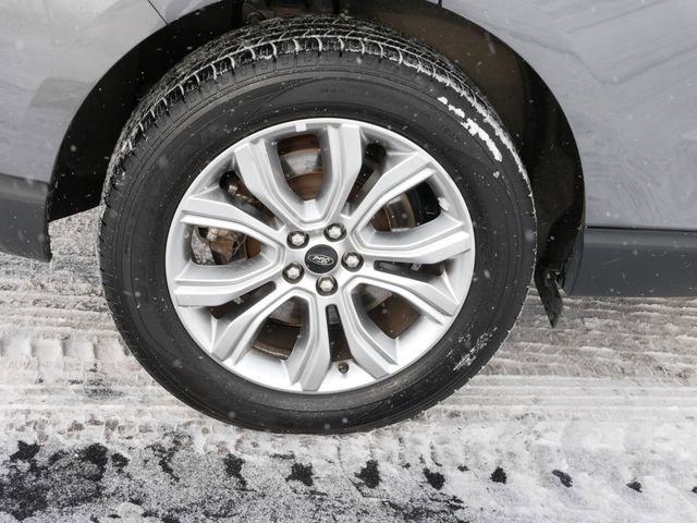 Certified 2024 Ford Edge Titanium AWD/4WD image 7