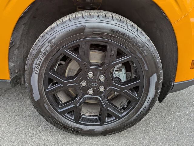 Certified 2026 Ford Maverick XLT w/ XLT Luxury Package image 11