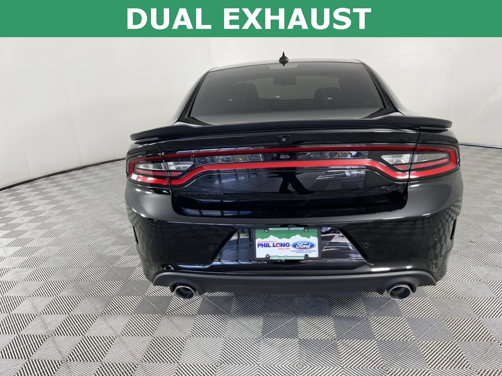 Used 2023 Dodge Charger R/T w/ Blacktop Package image 6