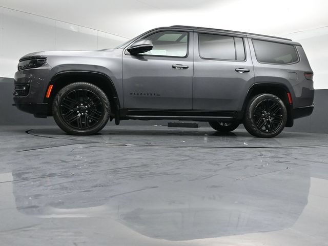 Used 2023 Jeep Wagoneer Series II AWD/4WD image 41